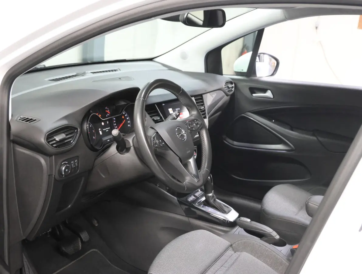 130PK Elegance | 1ste eigenaar | Camera | Trekhaak | AppleCarPlay/AndroidAuto | Armsteun | Climate Control | Cruise Control | Navigatie | LED lampen | AUTOMAAT | Isofix |