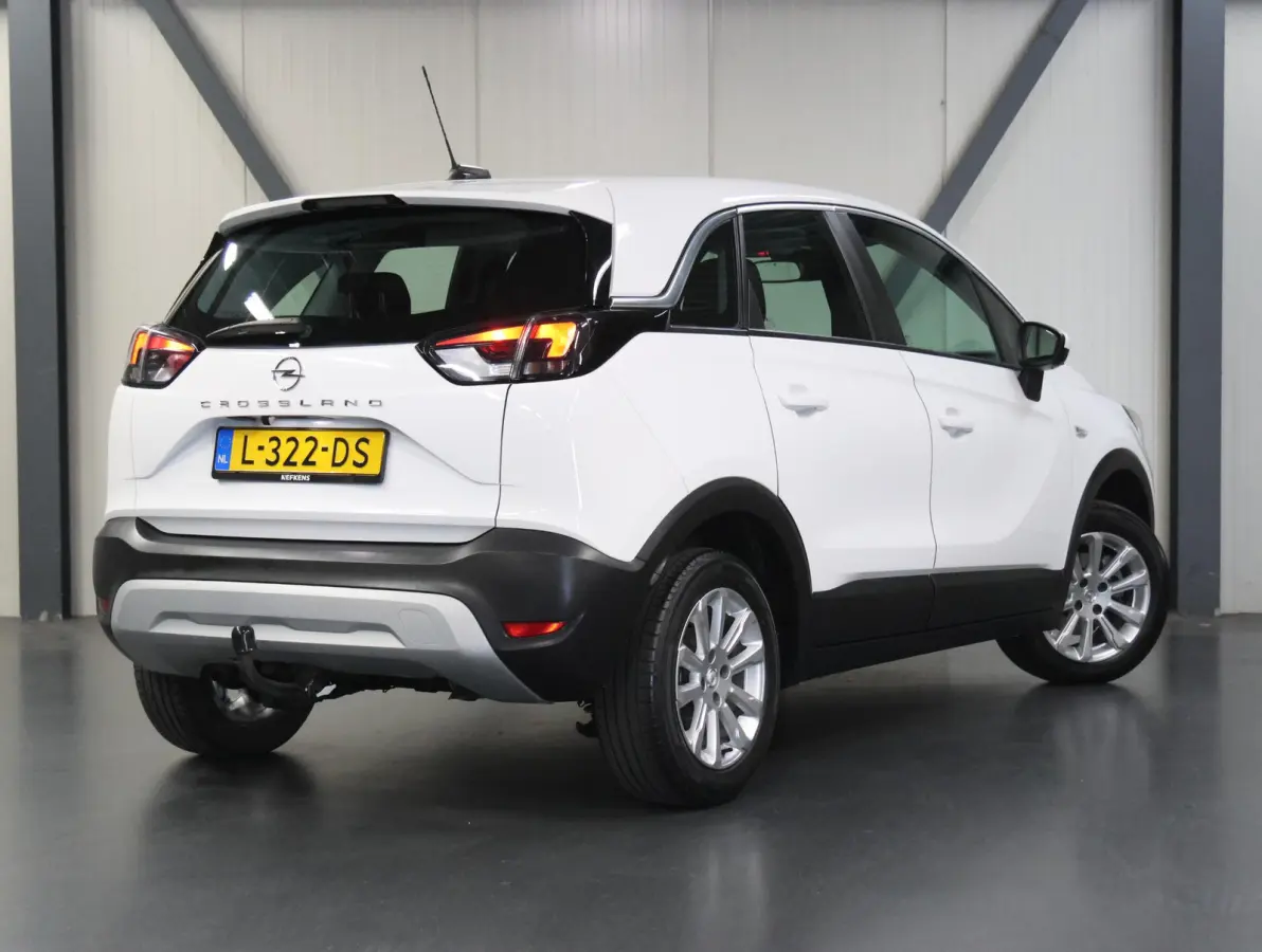 130PK Elegance | 1ste eigenaar | Camera | Trekhaak | AppleCarPlay/AndroidAuto | Armsteun | Climate Control | Cruise Control | Navigatie | LED lampen | AUTOMAAT | Isofix |