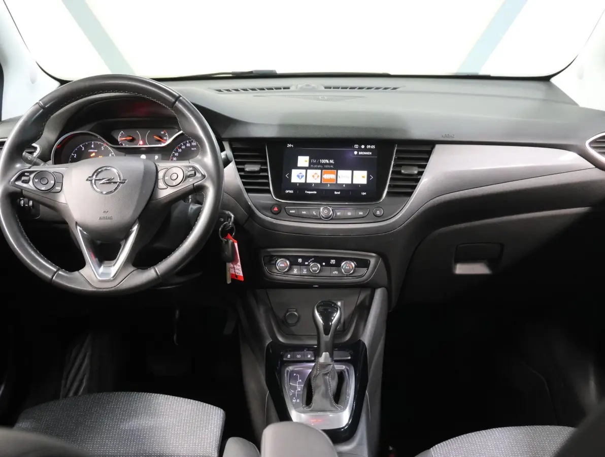 130PK Elegance | 1ste eigenaar | Camera | Trekhaak | AppleCarPlay/AndroidAuto | Armsteun | Climate Control | Cruise Control | Navigatie | LED lampen | AUTOMAAT | Isofix |