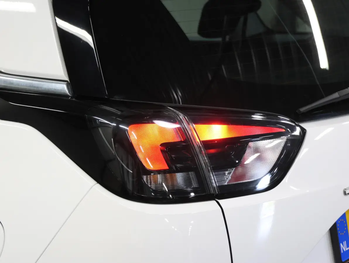 130PK Elegance | 1ste eigenaar | Camera | Trekhaak | AppleCarPlay/AndroidAuto | Armsteun | Climate Control | Cruise Control | Navigatie | LED lampen | AUTOMAAT | Isofix |