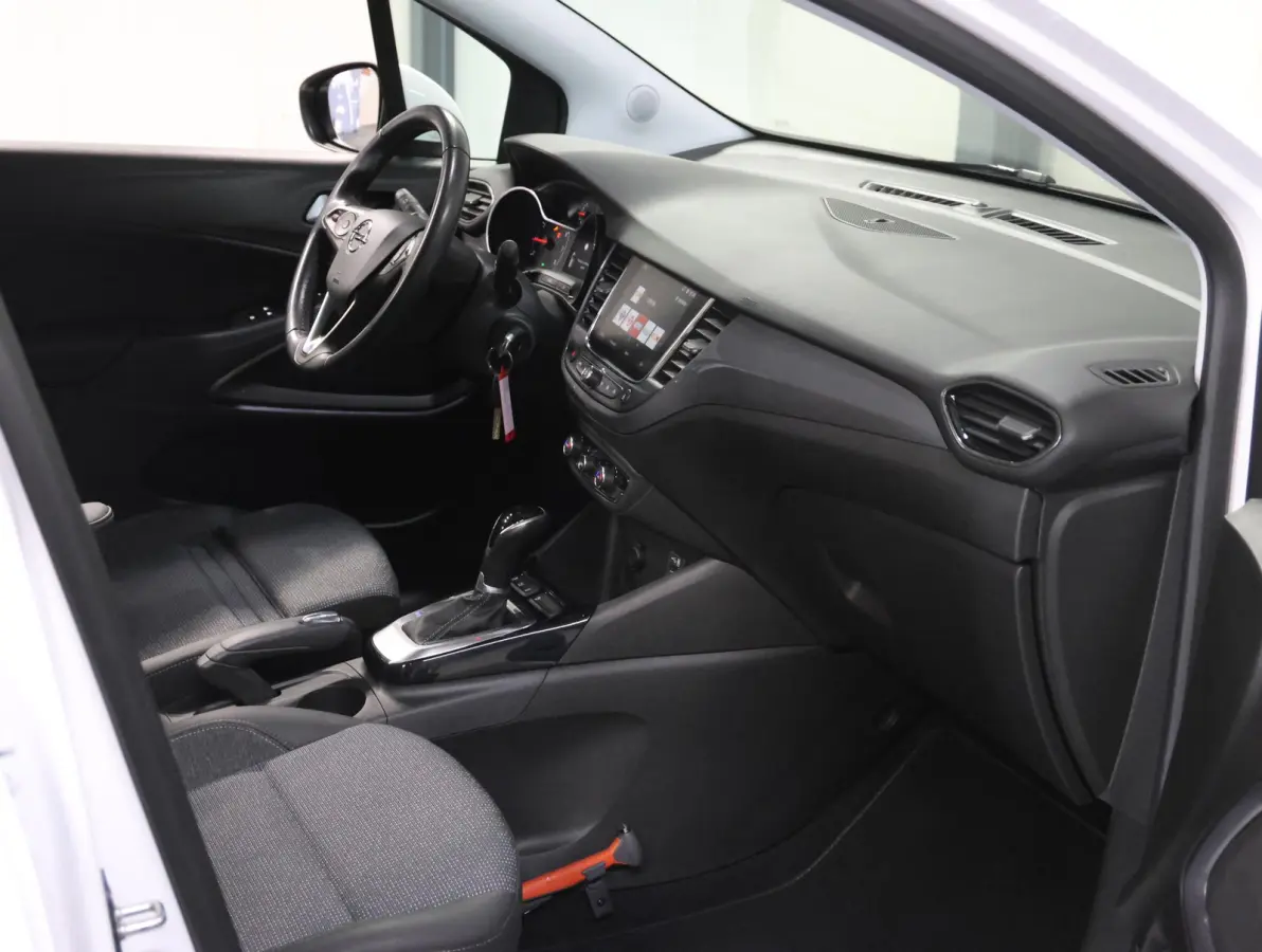 130PK Elegance | 1ste eigenaar | Camera | Trekhaak | AppleCarPlay/AndroidAuto | Armsteun | Climate Control | Cruise Control | Navigatie | LED lampen | AUTOMAAT | Isofix |
