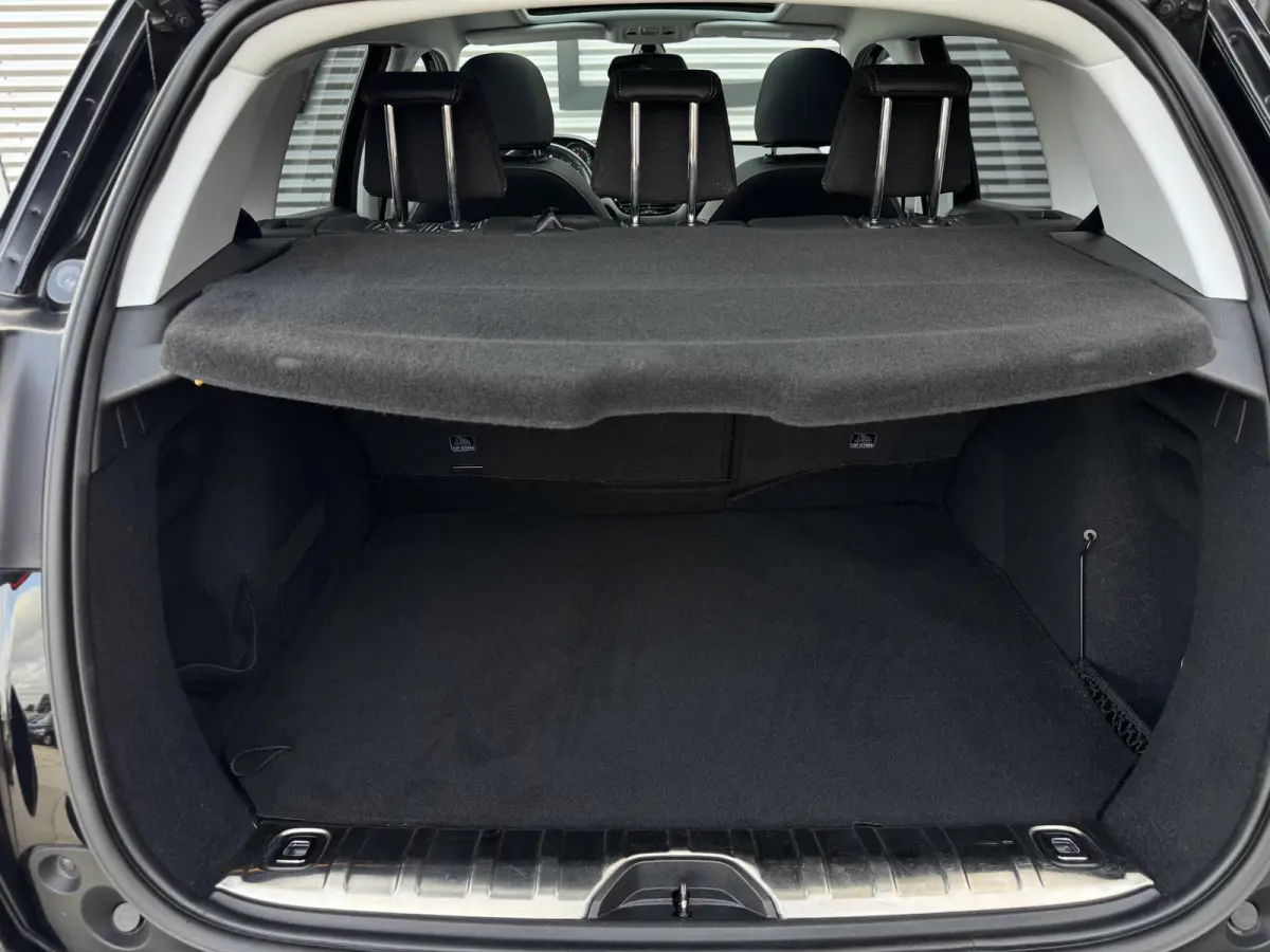 1.2 PureTech Allure Carplay|Pano|D-riem vv in 2024|Clima|Cruise|Stoelverwarming|Nieuwe APK bij Aflevering