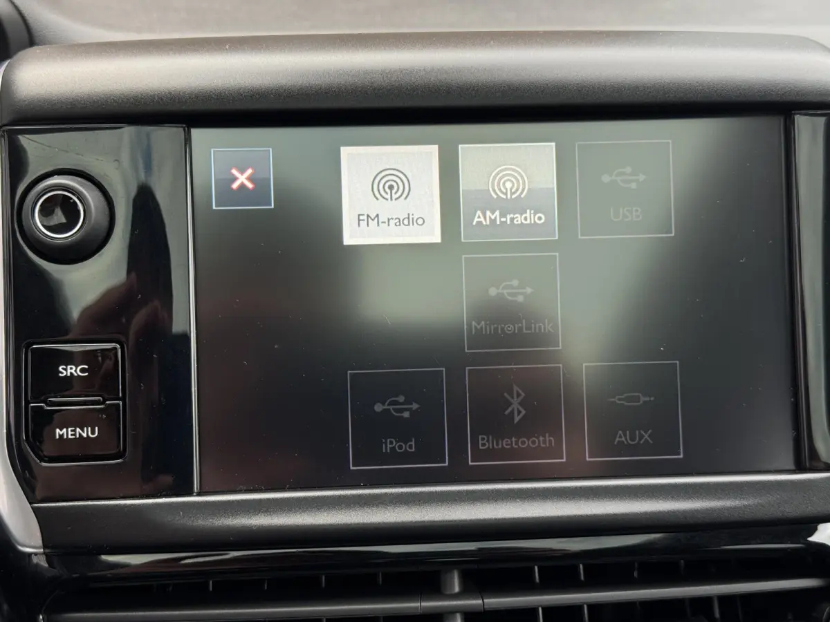 1.2 PureTech Allure Carplay|Pano|D-riem vv in 2024|Clima|Cruise|Stoelverwarming|Nieuwe APK bij Aflevering