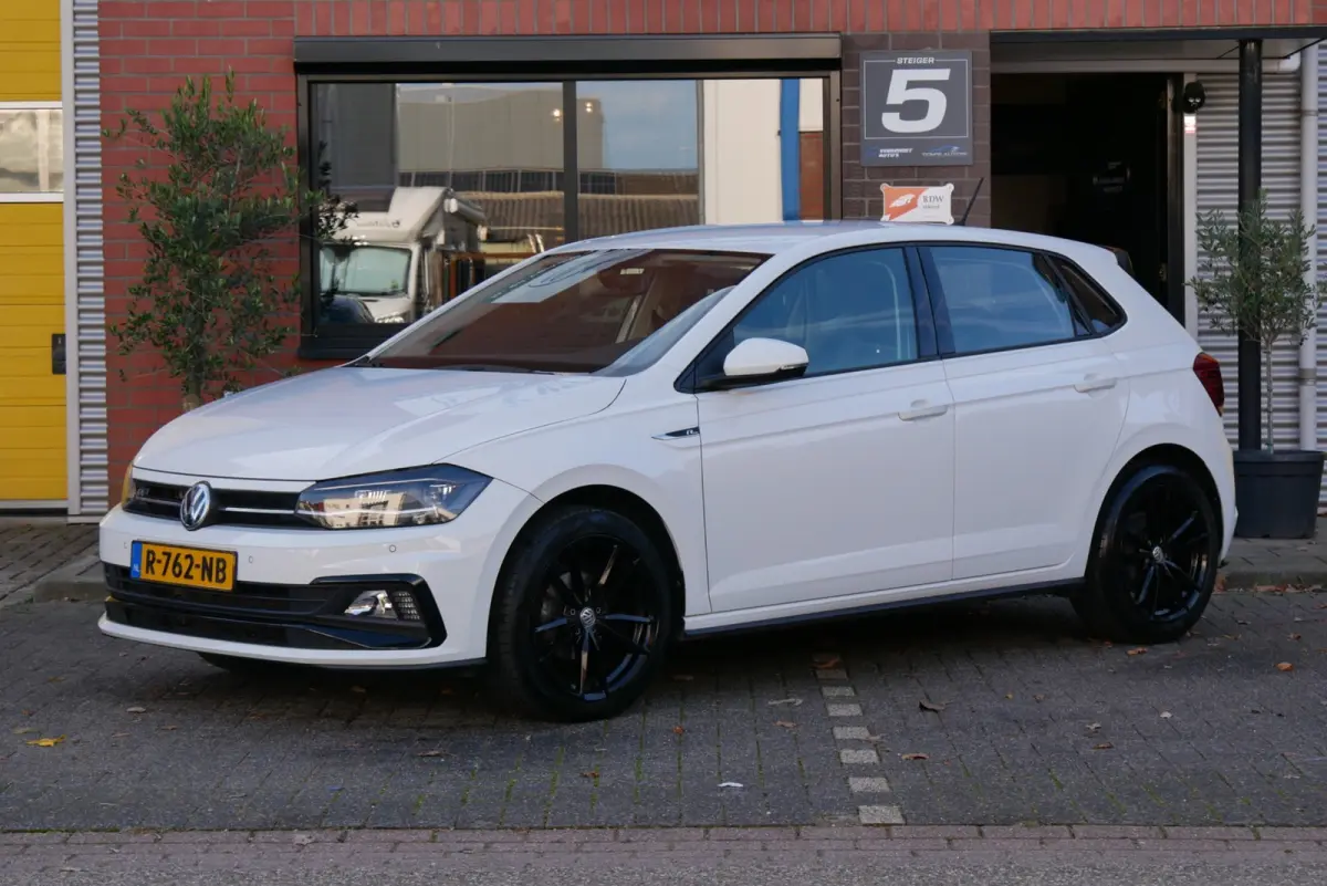 1.0 TSI Beats.R-line. automaat.led.digitaal dashboard. stoelverwarming