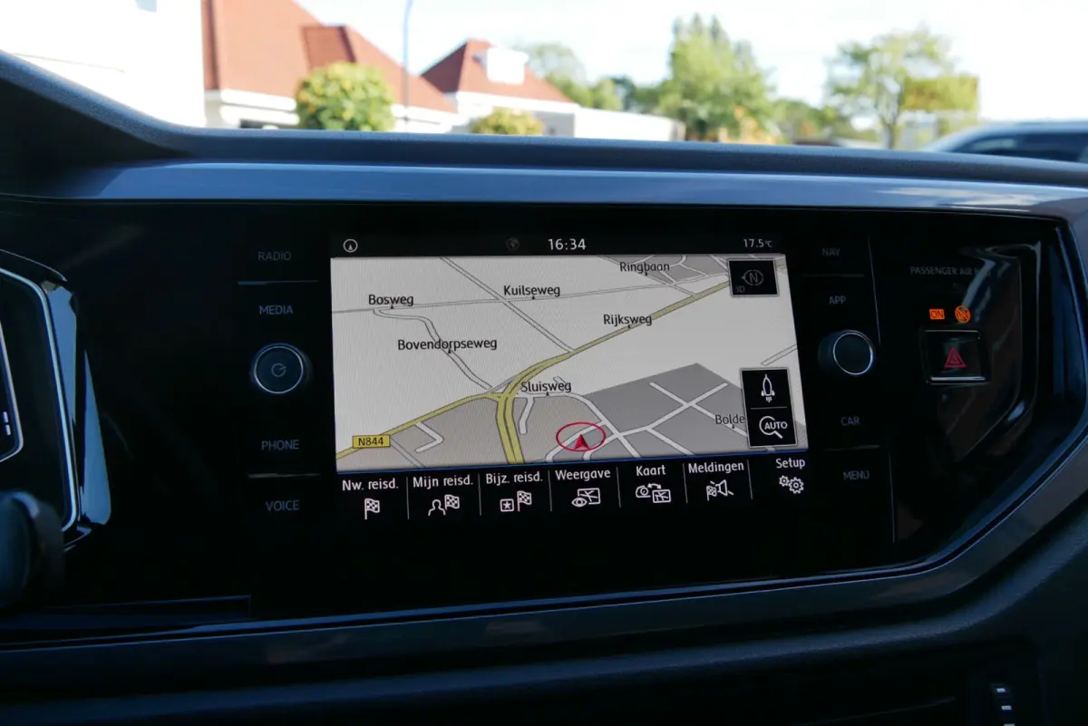 1.0 TSI Beats.R-line. automaat.led.digitaal dashboard. stoelverwarming