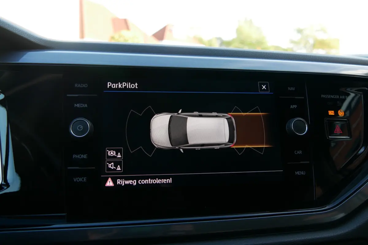 1.0 TSI Beats.R-line. automaat.led.digitaal dashboard. stoelverwarming