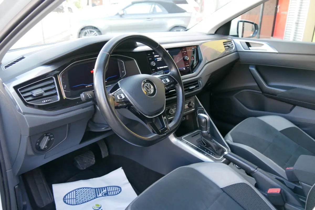 1.0 TSI Beats.R-line. automaat.led.digitaal dashboard. stoelverwarming