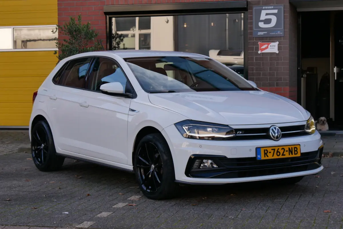 1.0 TSI Beats.R-line. automaat.led.digitaal dashboard. stoelverwarming
