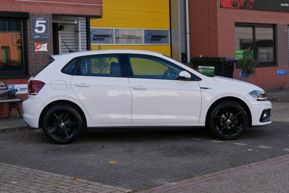 1.0 TSI Beats.R-line. automaat.led.digitaal dashboard. stoelverwarming