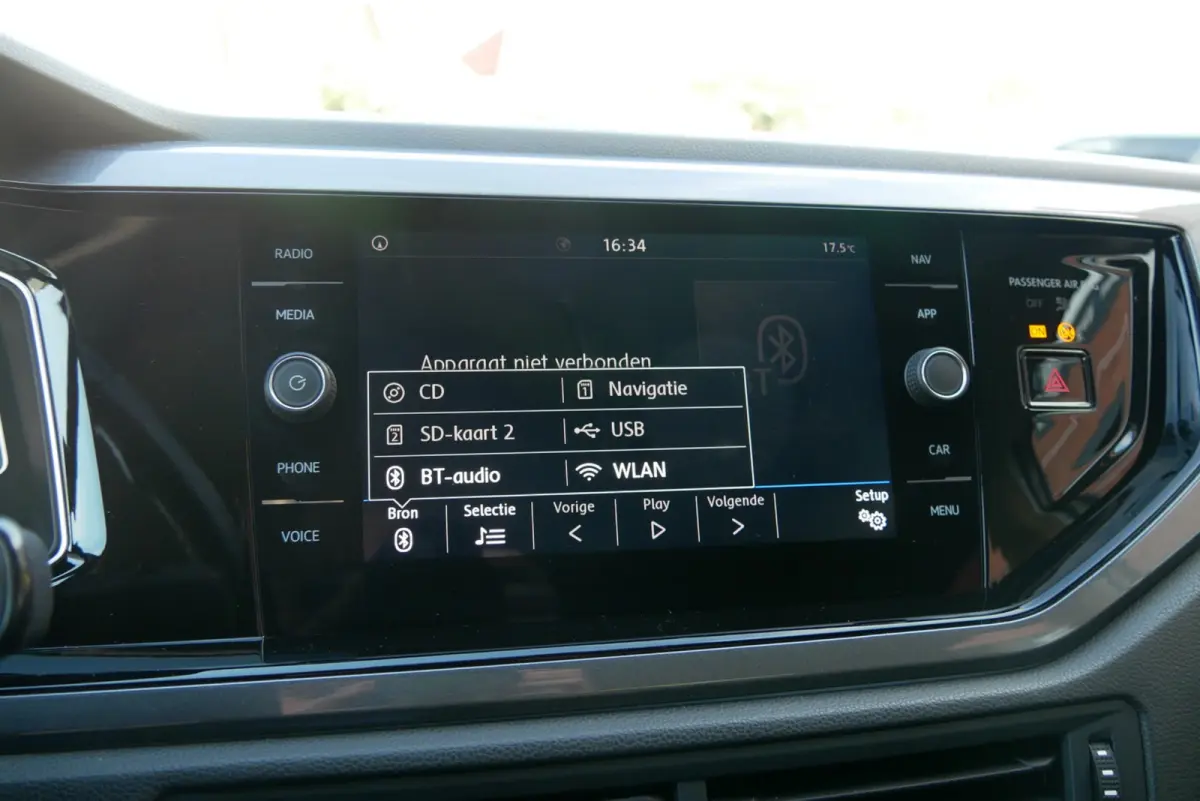 1.0 TSI Beats.R-line. automaat.led.digitaal dashboard. stoelverwarming