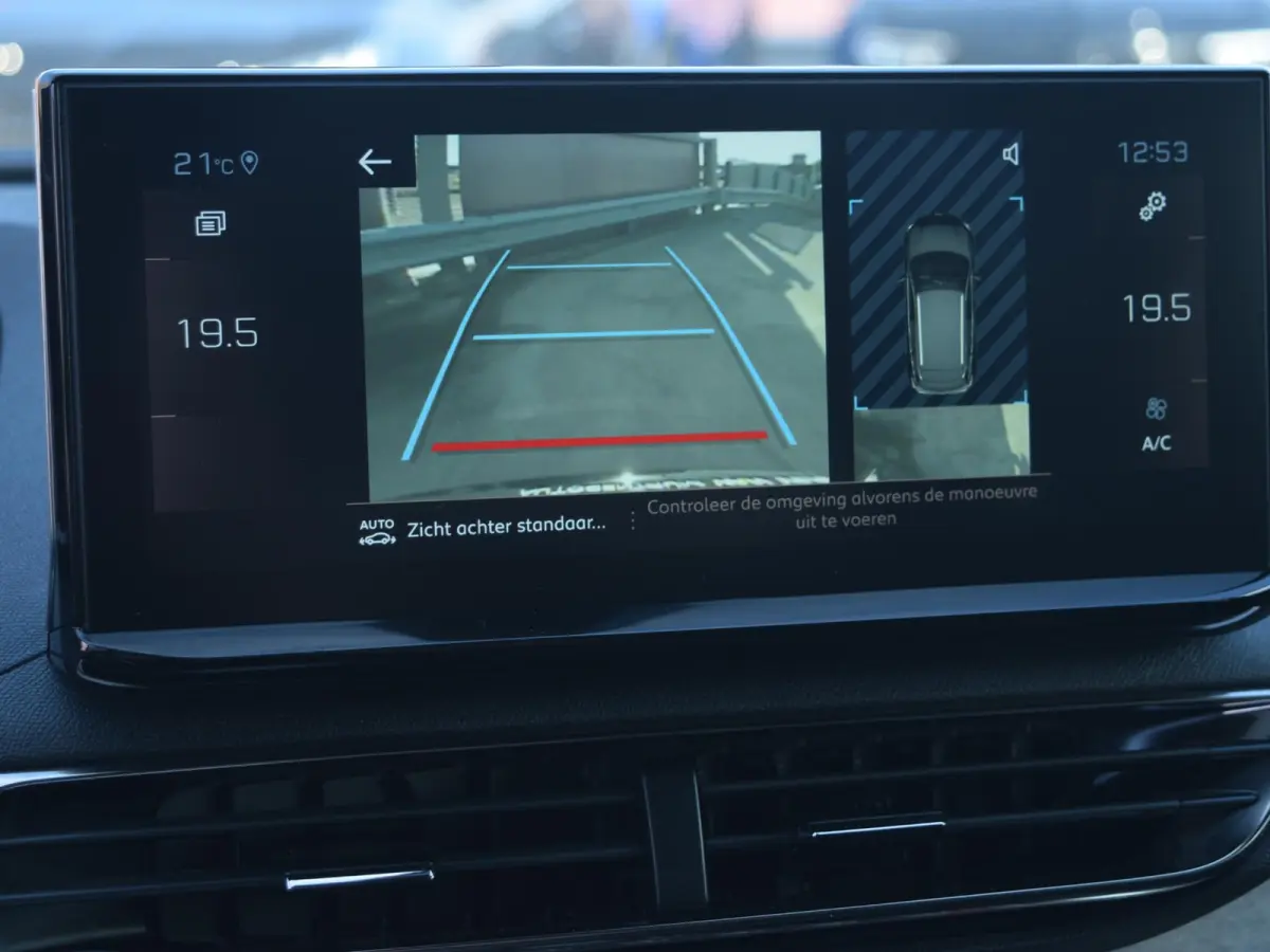 1.2 PureTech GT | 130 PK | AUTOMAAT | ADAPTIVE CRUISE CONTROL | NAVI | PARKEERSENSOREN MET CAMERA | CLIMATE CONTROL |
