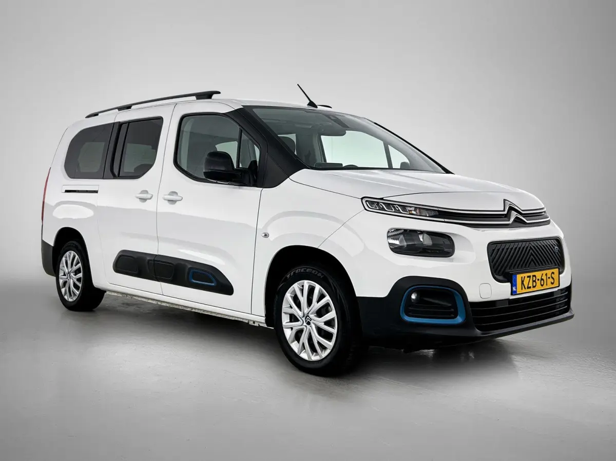 XL 136pk Feel 7p. 50 kWh Automaat | Apple Carplay/Android Auto | Airco | Cruise Control | Parkeersensoren | IsoFix |