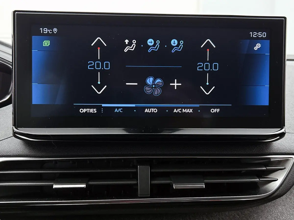 1.2 130pk Blue Lease Allure Automaat | Navigatie | Elektrische Achterklep | Climate Control | Cruise Control | Dodehoekdetectie |