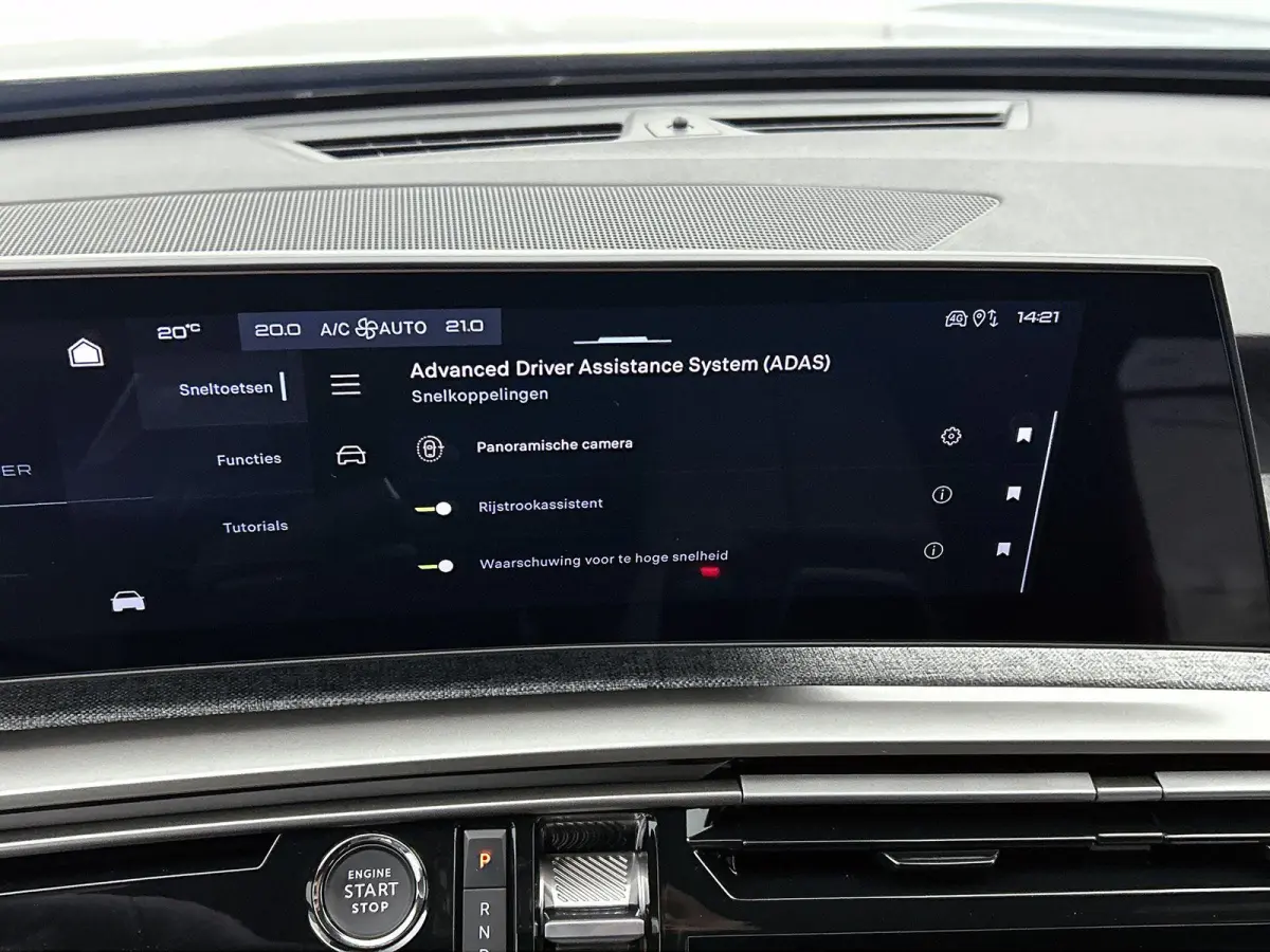 210pk Allure 73 kWh 7p Automaat | Navigatie | 360 Camera | Adaptieve Cruise Control | Alarmklasse 3 | Dodehoekdetectie | Lendensteunen | Stoel-/Stuurverwarming |