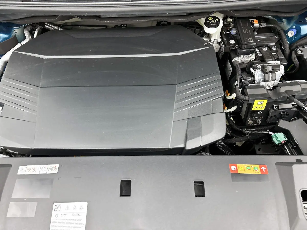 210pk Allure 73 kWh 7p Automaat | Navigatie | 360 Camera | Adaptieve Cruise Control | Alarmklasse 3 | Dodehoekdetectie | Lendensteunen | Stoel-/Stuurverwarming |