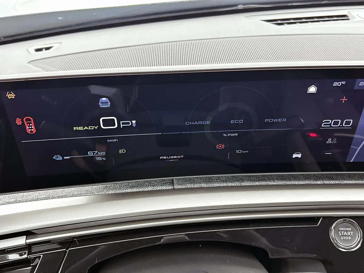 210pk Allure 73 kWh 7p Automaat | Navigatie | 360 Camera | Adaptieve Cruise Control | Alarmklasse 3 | Dodehoekdetectie | Lendensteunen | Stoel-/Stuurverwarming |