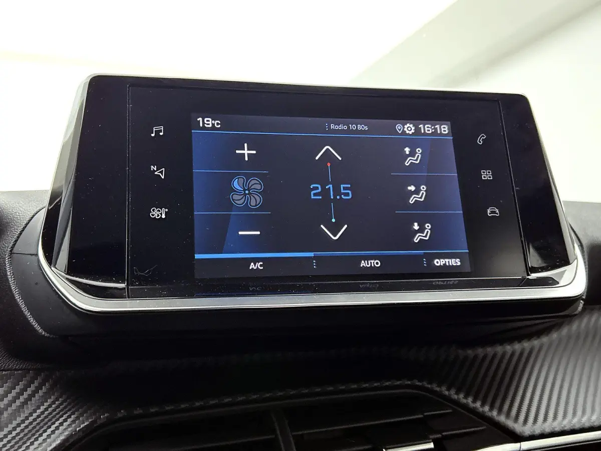1.2 130pk Active Pack Automaat | Apple Carplay/Android Auto | Climate Control | Cruise Control | 16"LMV | DAB+ Radio |