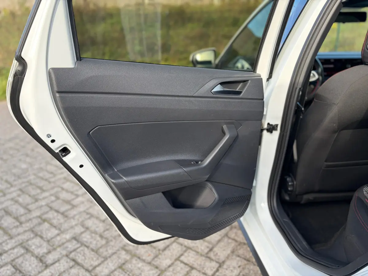 2.0 TSI GTI DSG I PDC I CARPLAY I NAVI I STOELVERW I 200PK I NWE APK