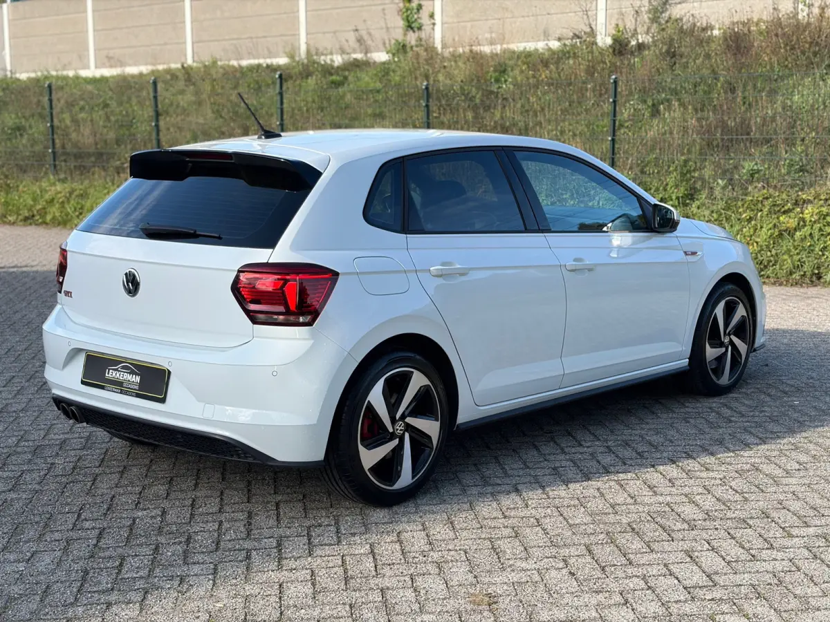2.0 TSI GTI DSG I PDC I CARPLAY I NAVI I STOELVERW I 200PK I NWE APK