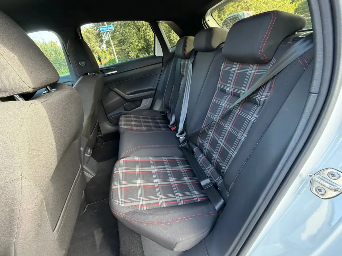 2.0 TSI GTI DSG I PDC I CARPLAY I NAVI I STOELVERW I 200PK I NWE APK