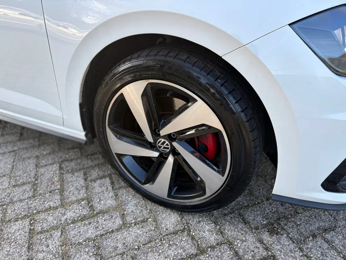 2.0 TSI GTI DSG I PDC I CARPLAY I NAVI I STOELVERW I 200PK I NWE APK