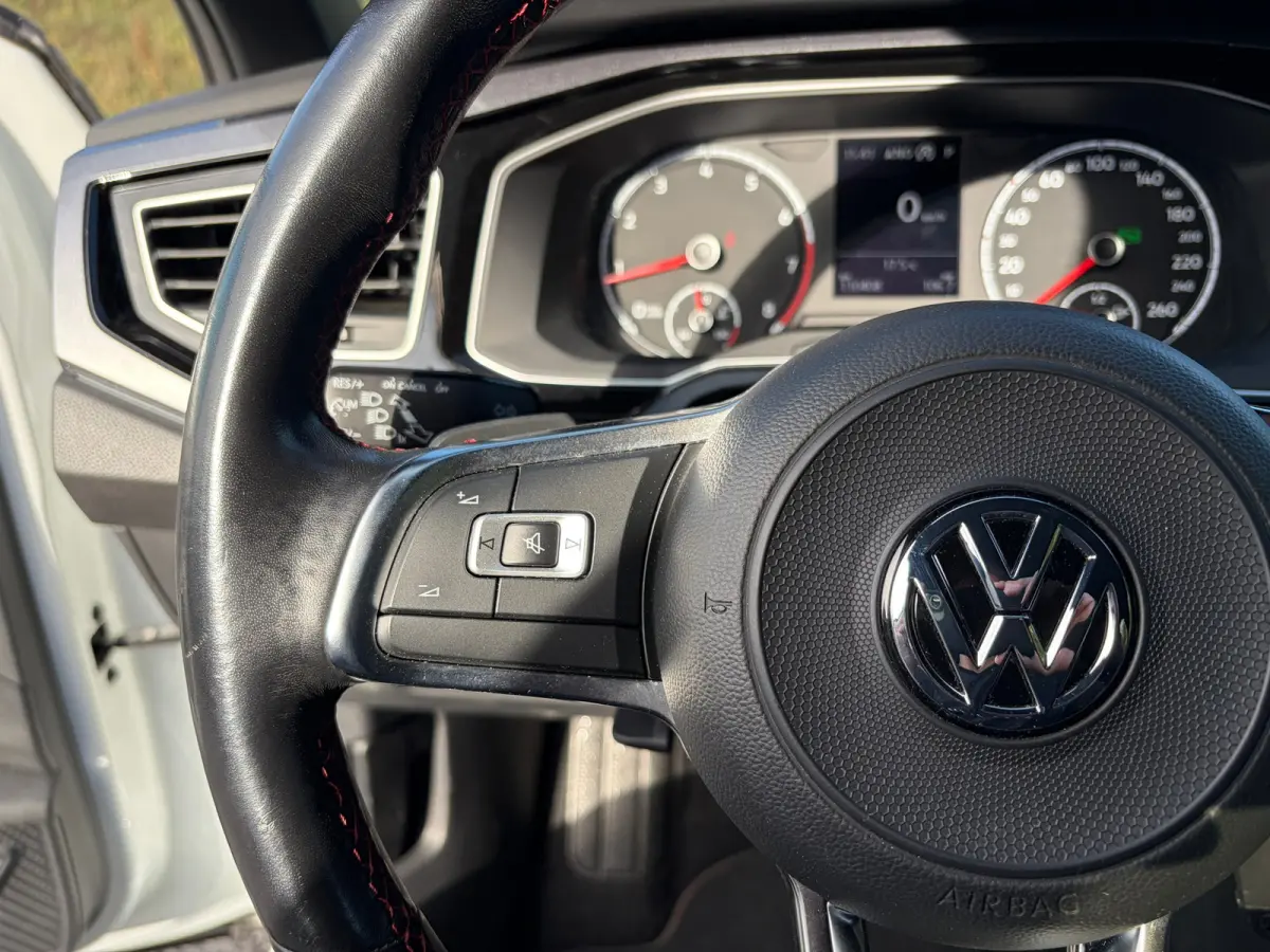 2.0 TSI GTI DSG I PDC I CARPLAY I NAVI I STOELVERW I 200PK I NWE APK