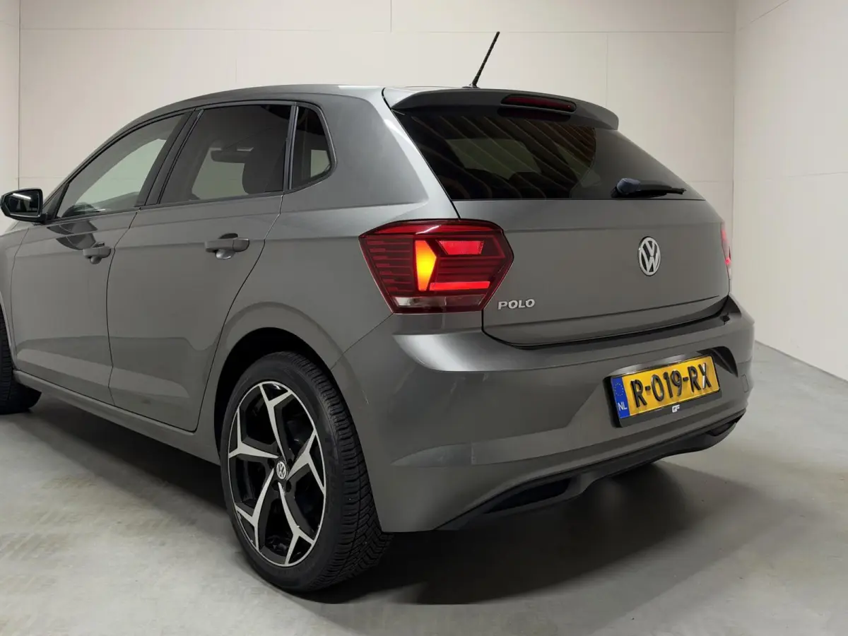 1.0 TSI 17” R-Line DSG CarPlay Stoelverwarming