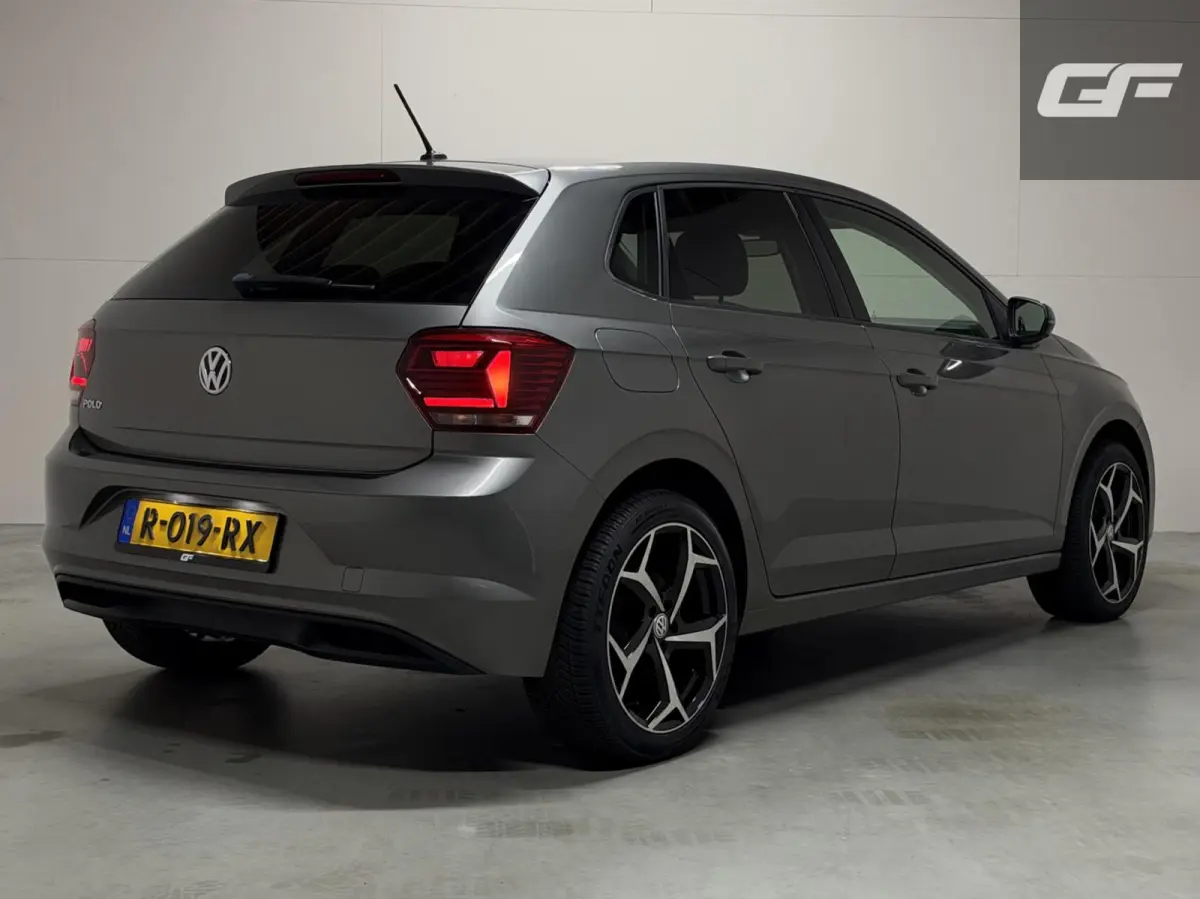 1.0 TSI 17” R-Line DSG CarPlay Stoelverwarming