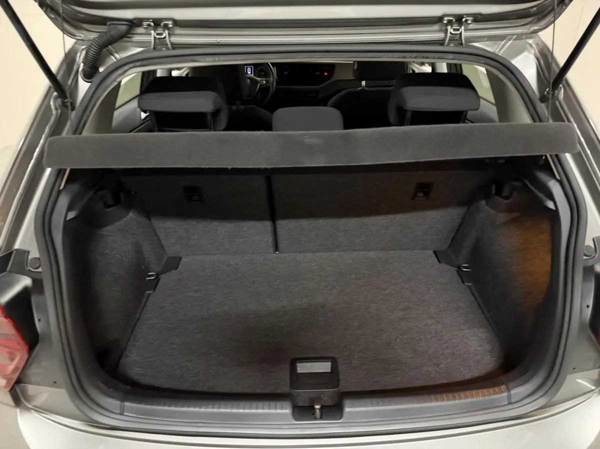 1.0 TSI 17” R-Line DSG CarPlay Stoelverwarming