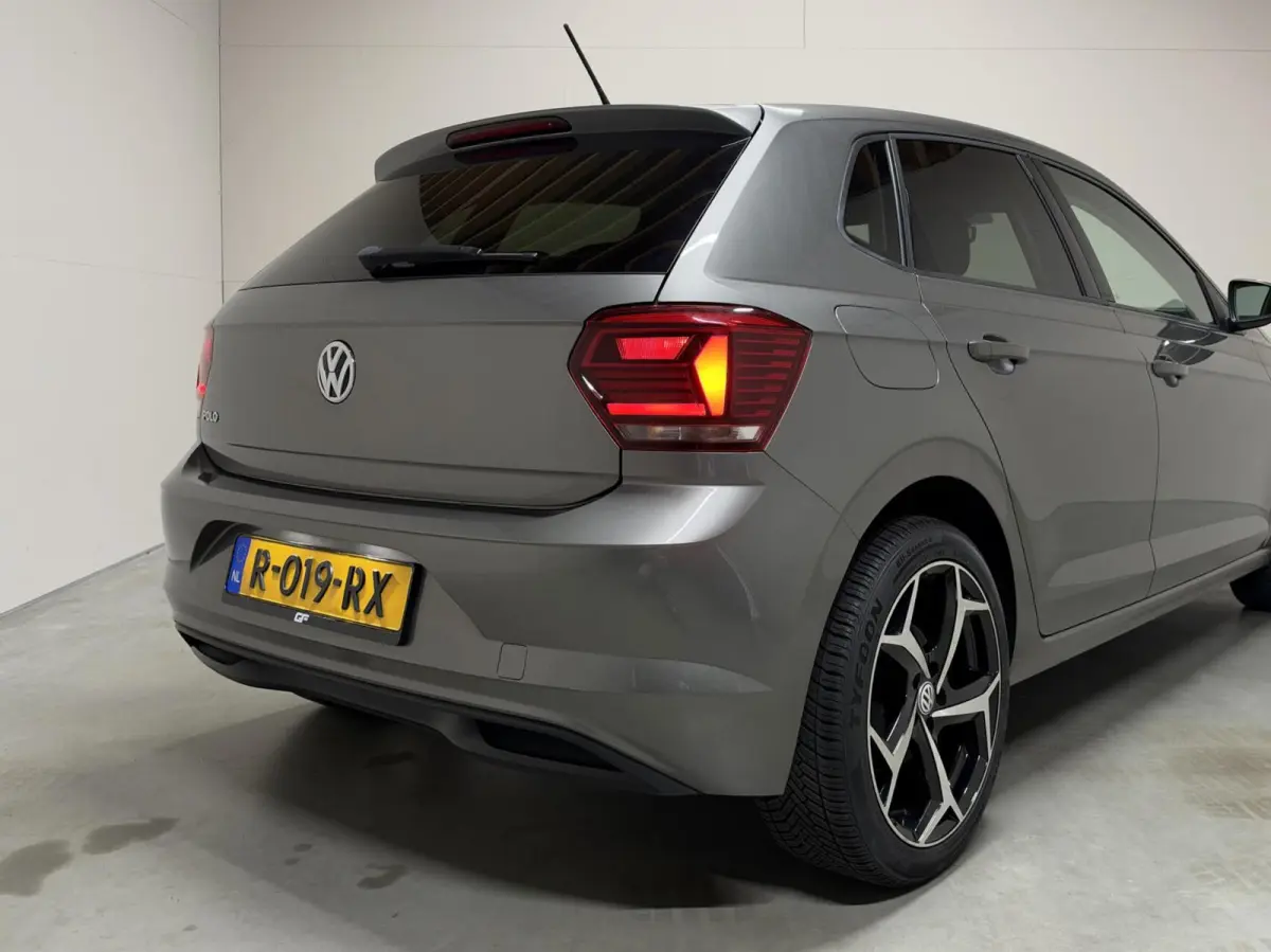 1.0 TSI 17” R-Line DSG CarPlay Stoelverwarming
