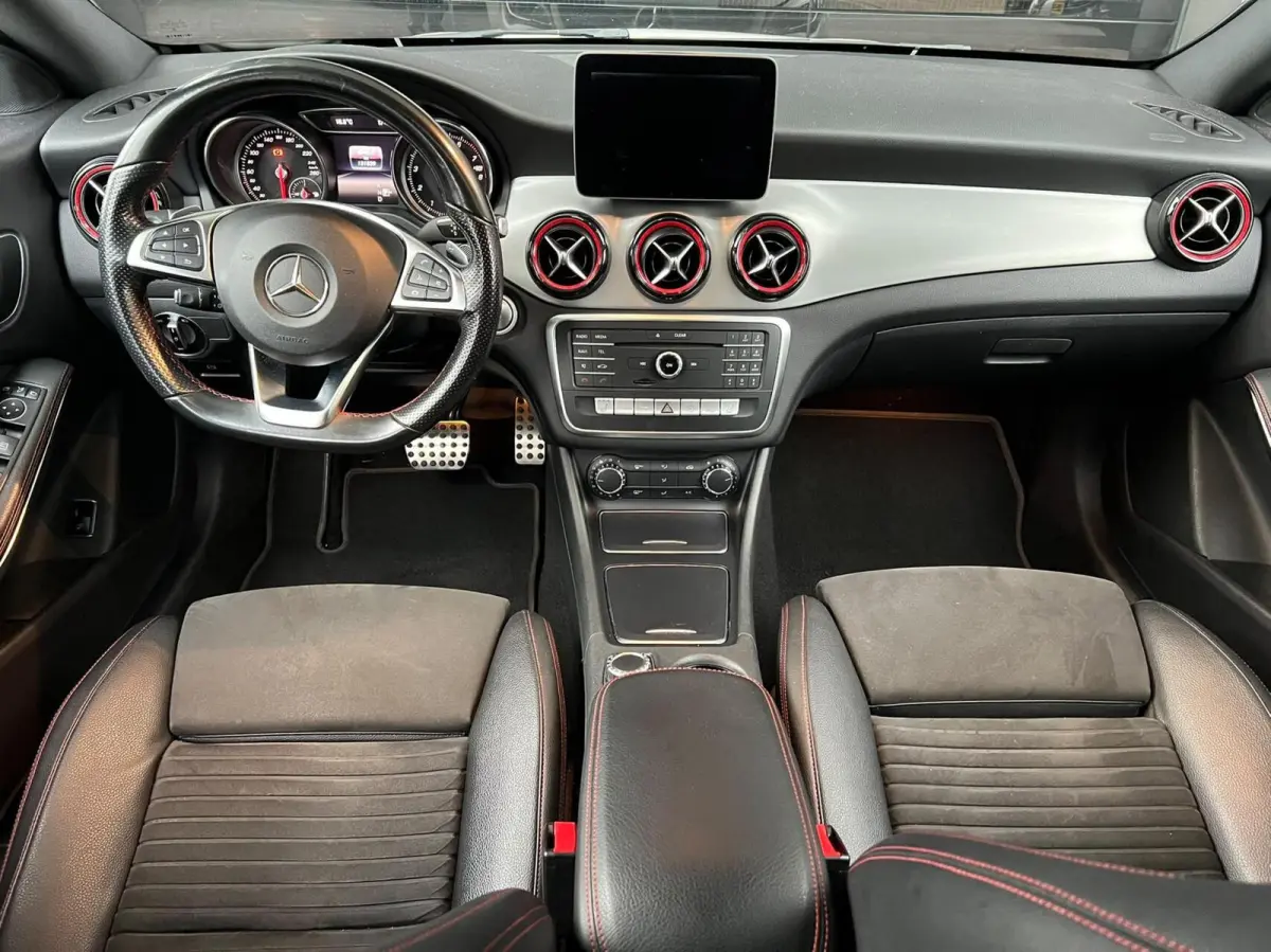 250 Sport 4MATIC Prestige