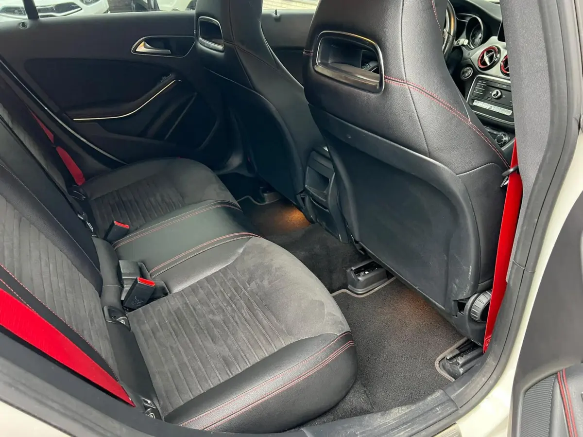 250 Sport 4MATIC Prestige