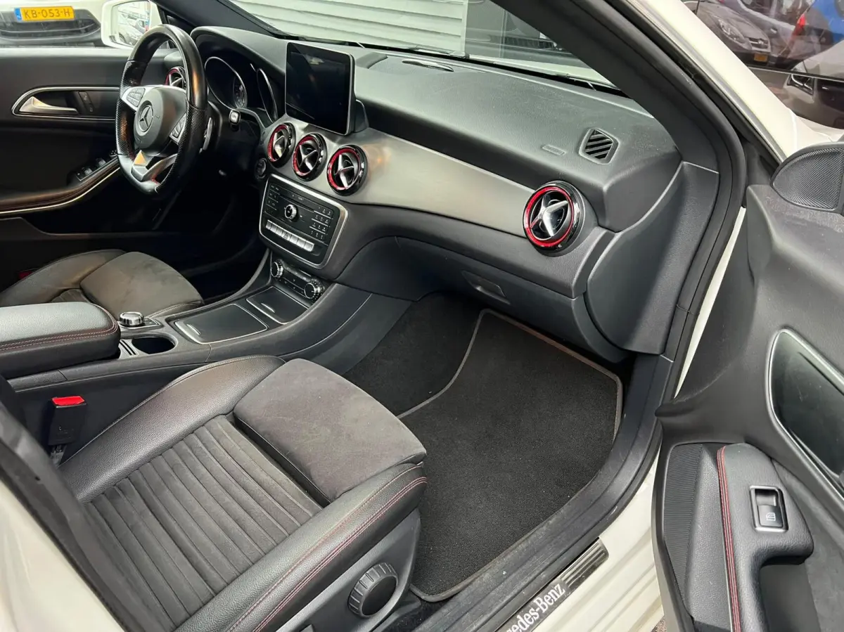 250 Sport 4MATIC Prestige