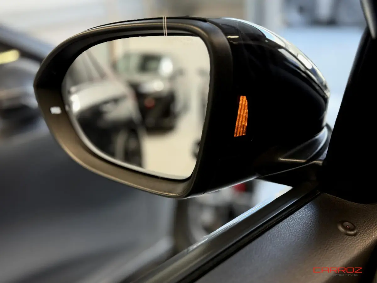 1.5 TSI R-Line Pana IQ Camera CarPlay ACC