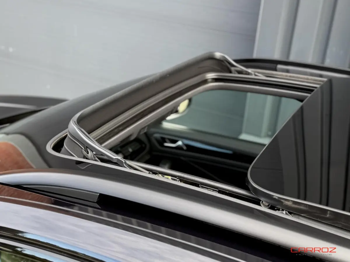 1.5 TSI R-Line Pana IQ Camera CarPlay ACC