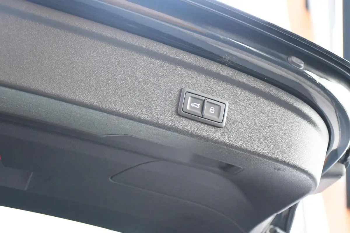 2.0 TDI 150PK S line Automaat Matrix LED