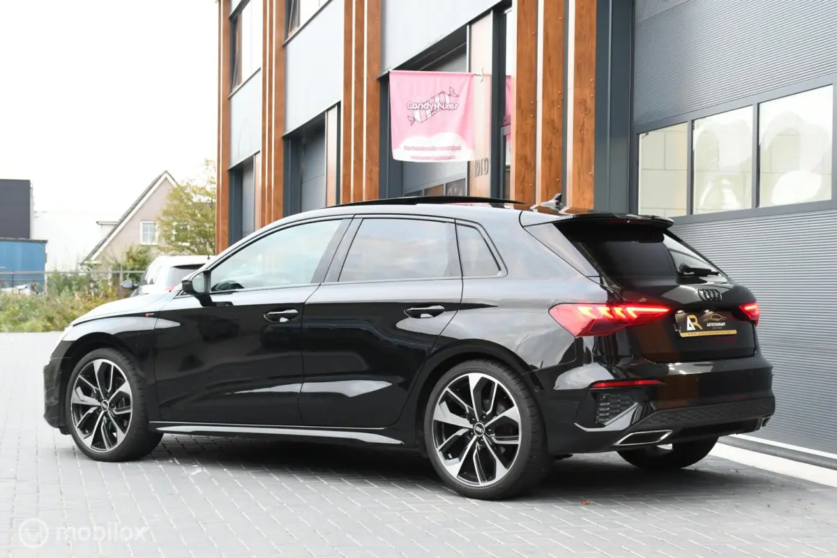 2.0 TDI 150PK S line Automaat Matrix LED