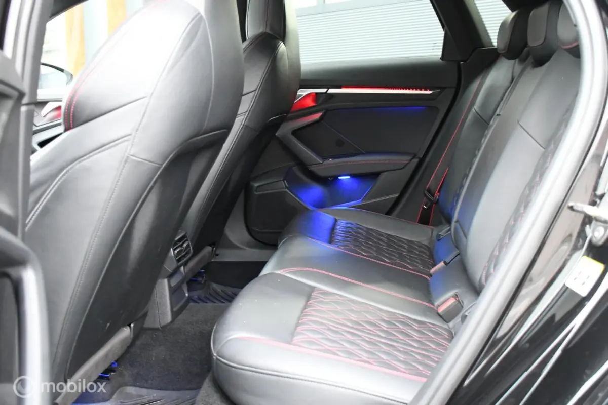 2.0 TDI 150PK S line Automaat Matrix LED