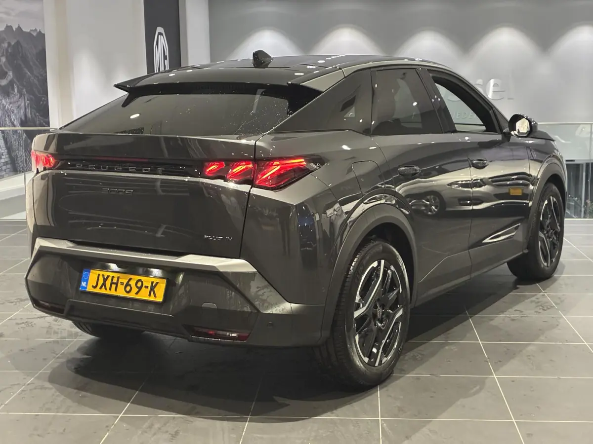 1.6 plug-in Hybrid 195 GT