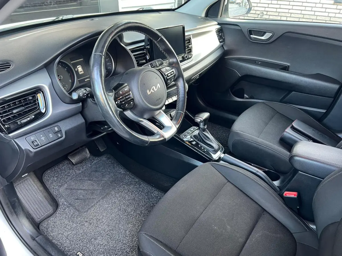 1.0 T-GDi MHEV DynamicPlusLine Automaat