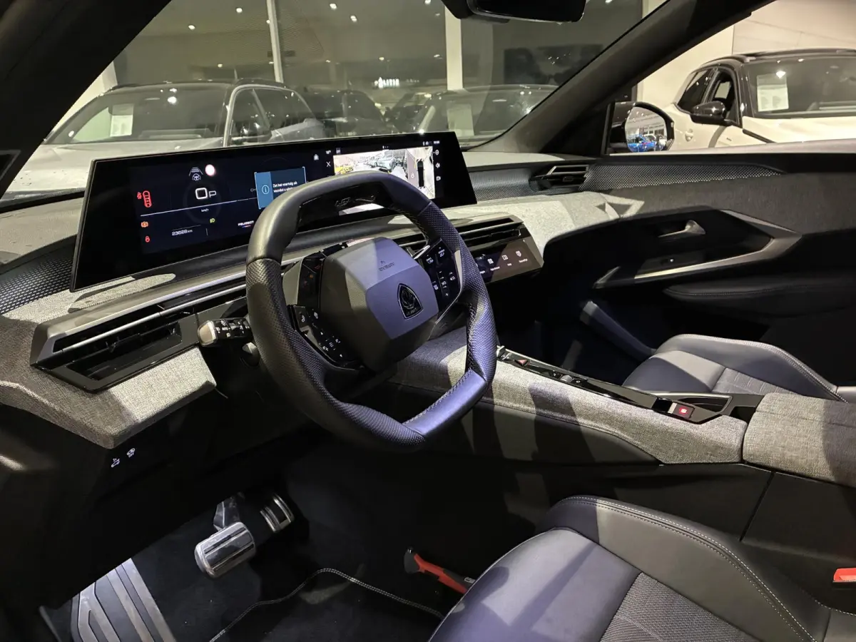 1.2 Hybrid 145 GT