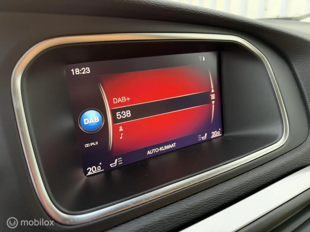 1.5 T3 Polar+ Luxury | Aut | NAP | Camera | Harman Kardon | LED | Pano | Leder | Dealer onderhouden |