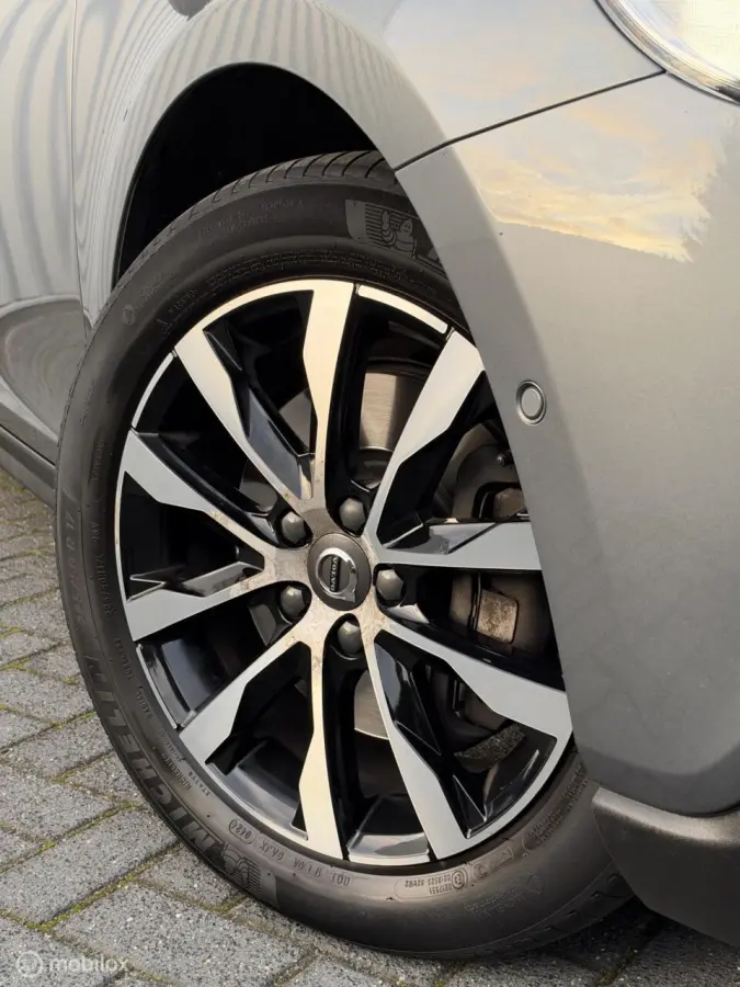 1.5 T3 Polar+ Luxury | Aut | NAP | Camera | Harman Kardon | LED | Pano | Leder | Dealer onderhouden |