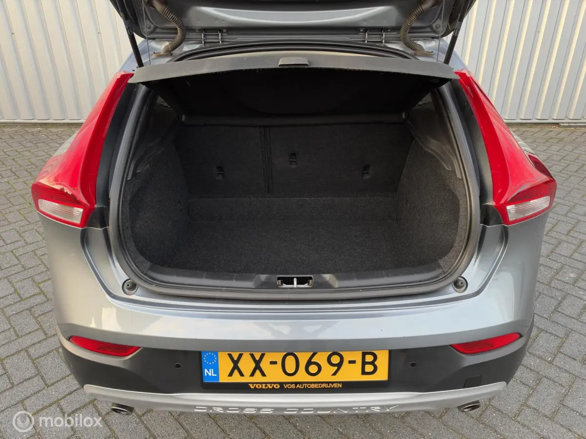 1.5 T3 Polar+ Luxury | Aut | NAP | Camera | Harman Kardon | LED | Pano | Leder | Dealer onderhouden |