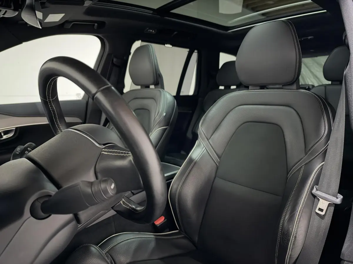 2.0 T8 Recharge AWD R-Design Polestar Pano H/K Luchtvering