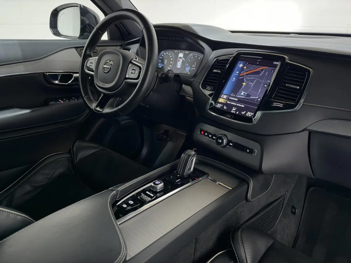 2.0 T8 Recharge AWD R-Design Polestar Pano H/K Luchtvering