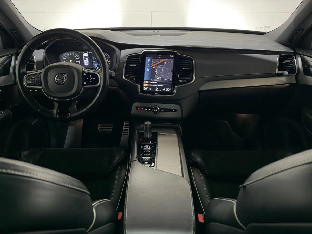 2.0 T8 Recharge AWD R-Design Polestar Pano H/K Luchtvering