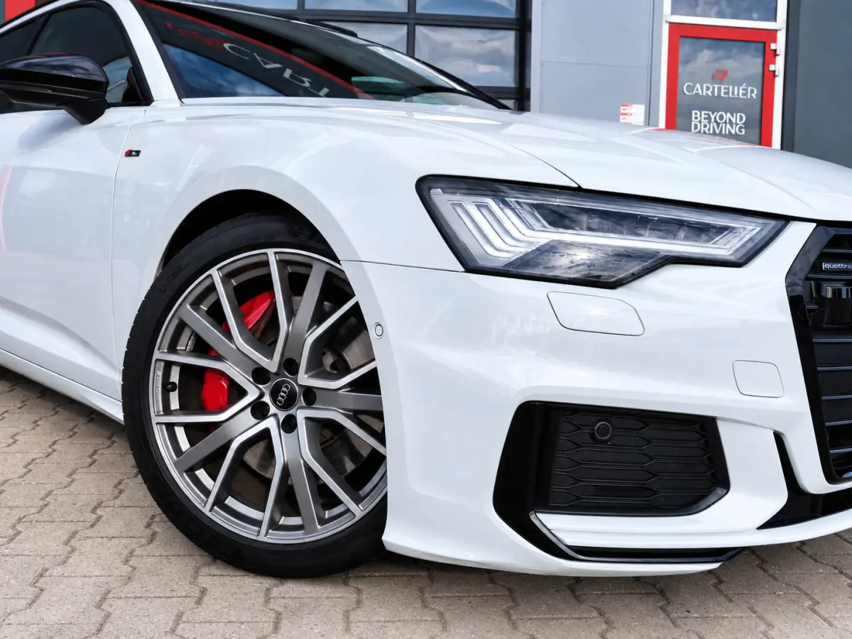 55 TFSI e S-Line Quattro Competition 367PK | 360 | Pano | Stoelventilatie | Stoelmassage & Verwarming Voor & Achter | Leder | Memory | Keyless | Origineel 20'' | Matrix Led | Digital Dash | 