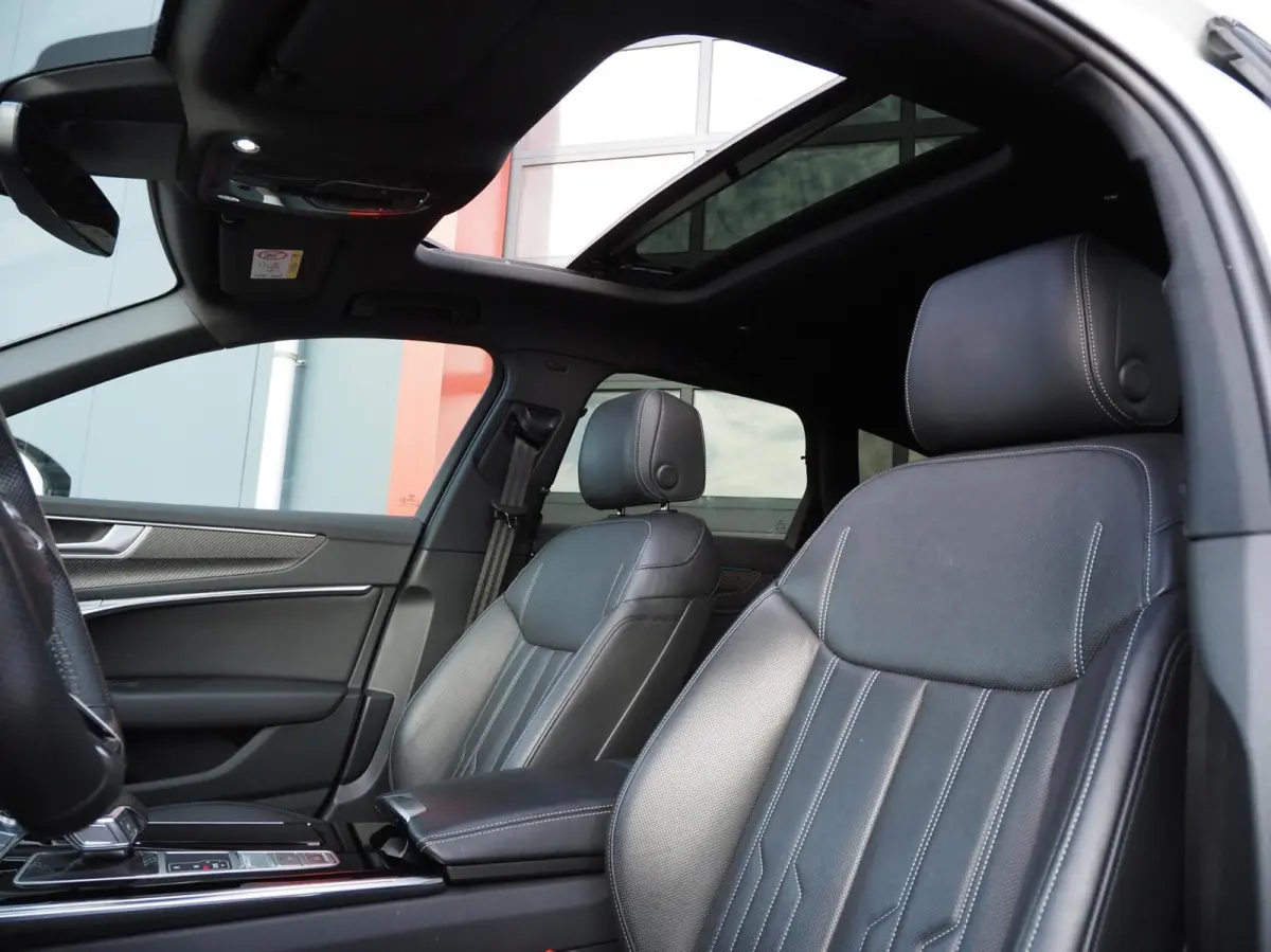 55 TFSI e S-Line Quattro Competition 367PK | 360 | Pano | Stoelventilatie | Stoelmassage & Verwarming Voor & Achter | Leder | Memory | Keyless | Origineel 20'' | Matrix Led | Digital Dash | 