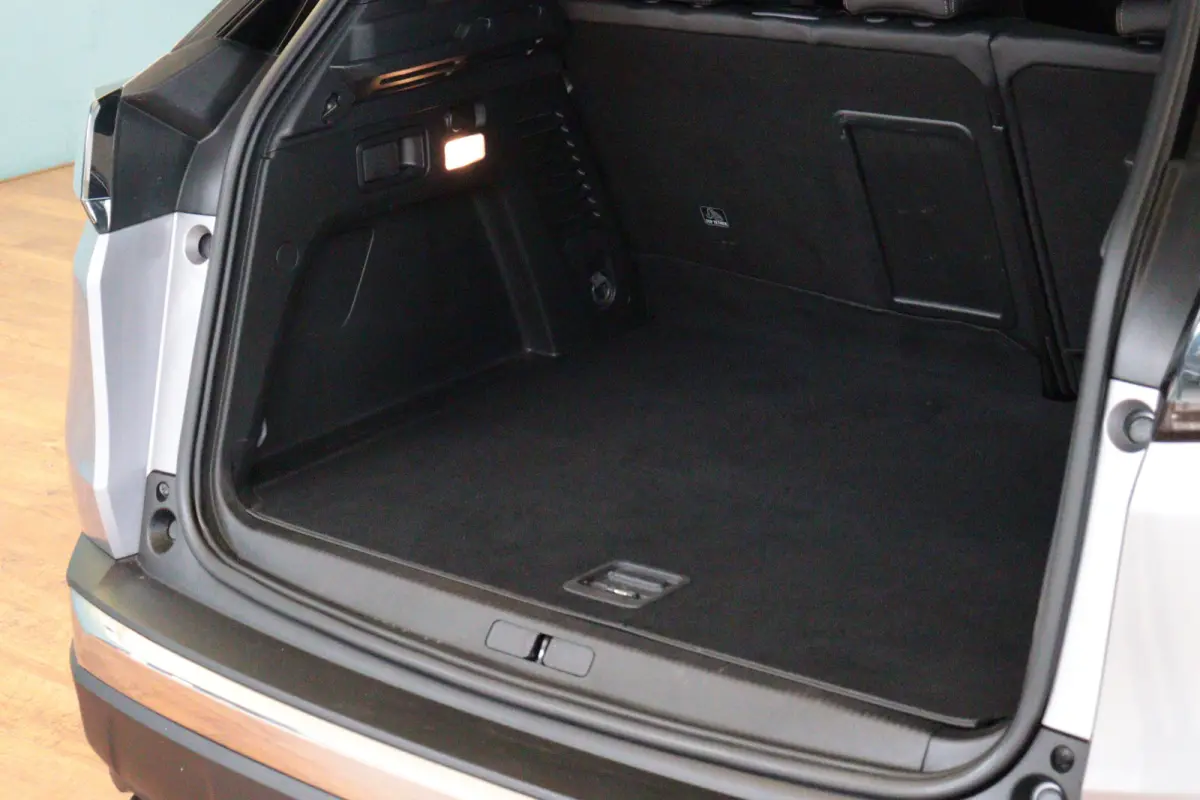 1.6 HYbrid 225 GT | NAVI / APPCONNECT | CAMERA + PDC | ADAP CRUISE | SCHUIF / KANTELDAK | LANE-ASSIST / WARNING |